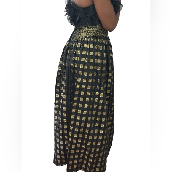 RARE Vintage Eugene Alexander  Black and Gold Gown - Picture 11 of 16